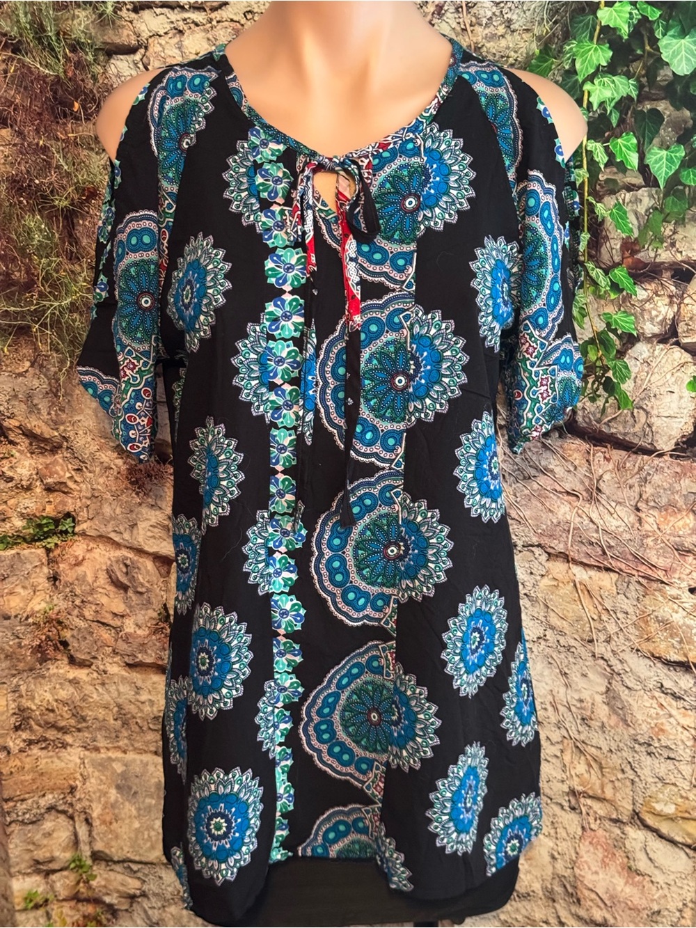 Boho Cold-Shoulder Floral Medallion Tunic Top in Black, Red and Blue